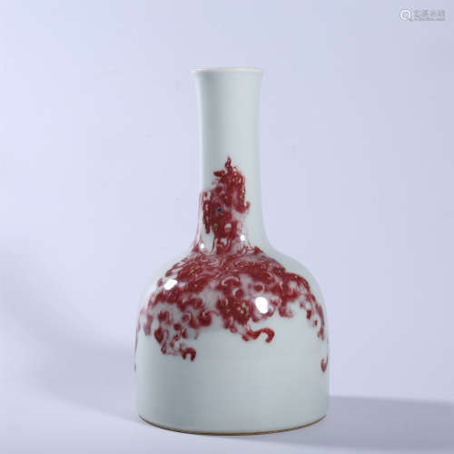 Qing Dynasty Kangxi glaze red animal pattern bell jar