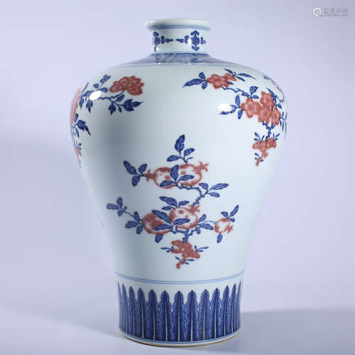 Qing Dynasty Qianlong blue and white glazed red flower vase