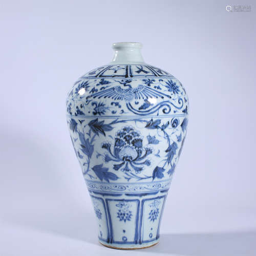 Blue and white flower vase of Yuan Dynasty