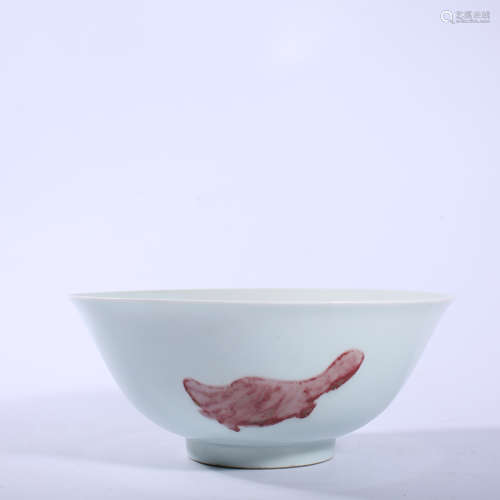 Yongzheng glazed red three fish bowl in Qing Dynasty