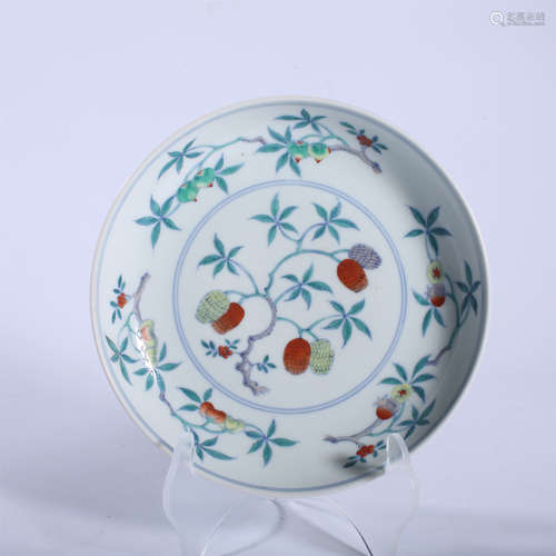 Flower pattern plate of Kangxi in Qing Dynasty