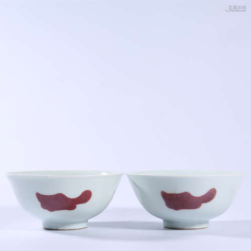 A pair of glazed red three fish bowl in Yongzheng of Qing Dy...