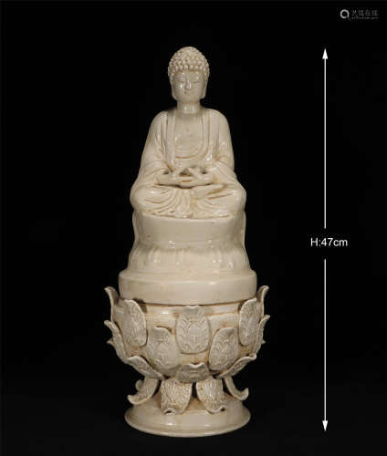 A DING YAO SEATED BUDDHA STATUE