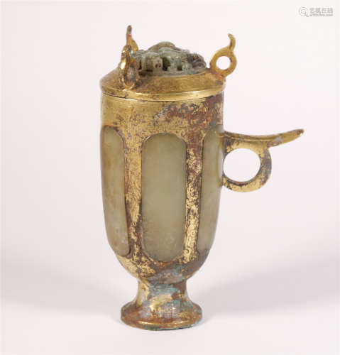 A GILT BRONZE AND JADE LIDDED CUP