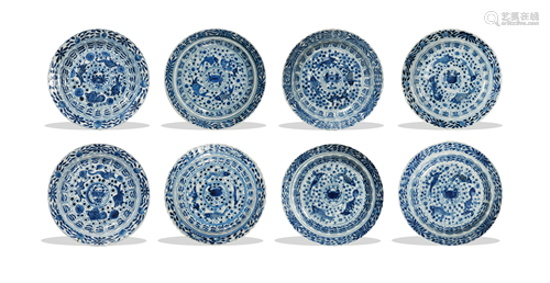 Set of 8 Chinese Blue and White Plates, 17-18th Century