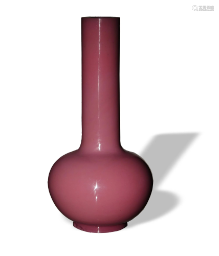 Chinese Pink Peking Glass Long Neck Vase, Qianlong
