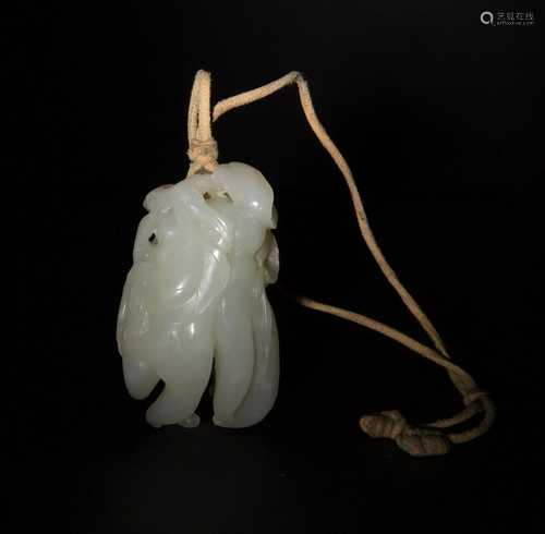 White Jade Toggle of Buddha