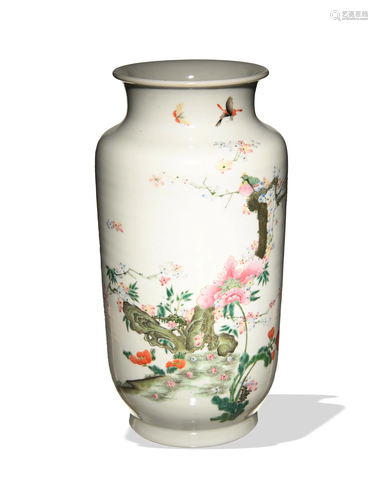 Chinese Famille Rose Flower Vase, Republic