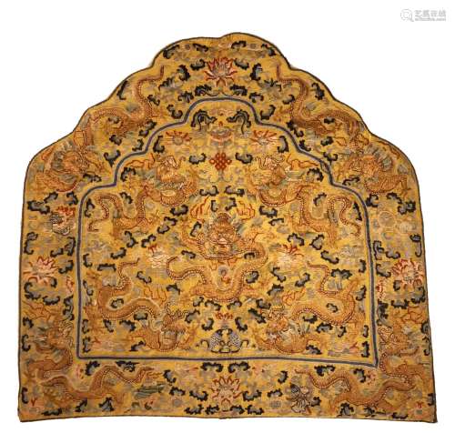 Qing Dynasty - Dragon Pattern Embroidered Backrest