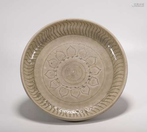 Sui Dynasty - Porcelain Plate
