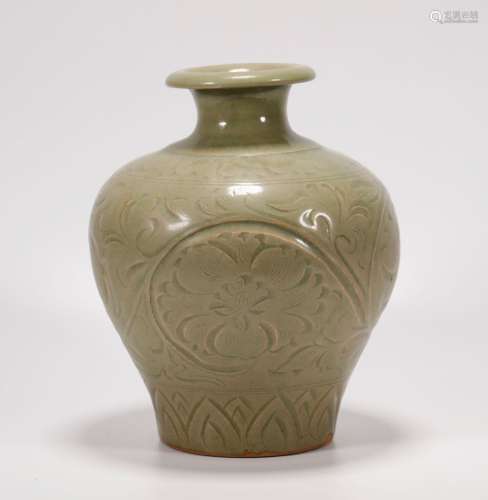Song Dynasty - Yaozhou Ware Vase