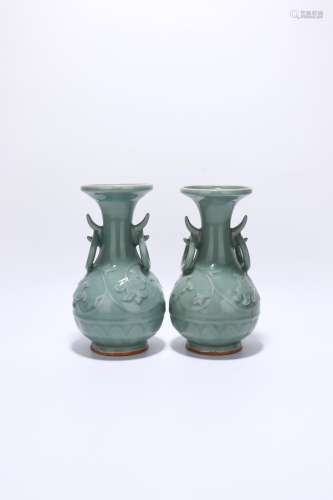 pair of chinese longquan kiln binaural vases