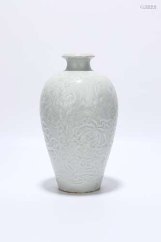 chinese hutian kiln floral pattern meiping