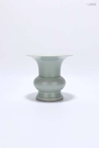 chinese celadon glazed porcelain vase