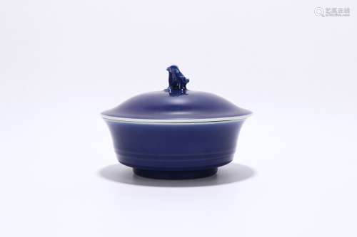 chinese blue glazed porcelain bowl with lid