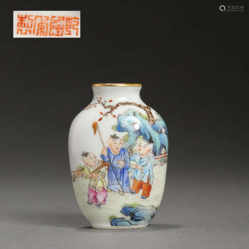 FAMILLE ROSE SNUFF BOTTLE, QING DYNASTY, CHINA