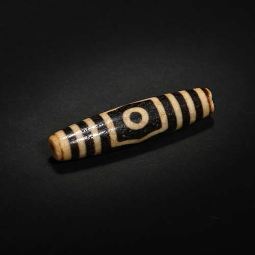 CHINESE DZI BEAD, TANG DYNASTY