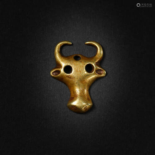 CHINESE HAN DYNASTY PURE GOLD BULL HEAD