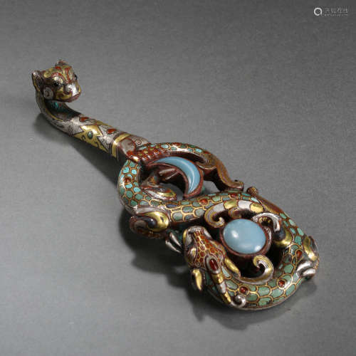 BELT HOOK INALID WITH GOLD AND SILVER, WARRING STATES PERIOD...