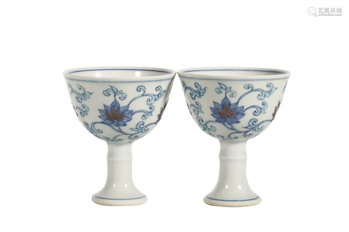 PAIR OF PAINTED 'FLORAL' HIGH-FOOT CUPS