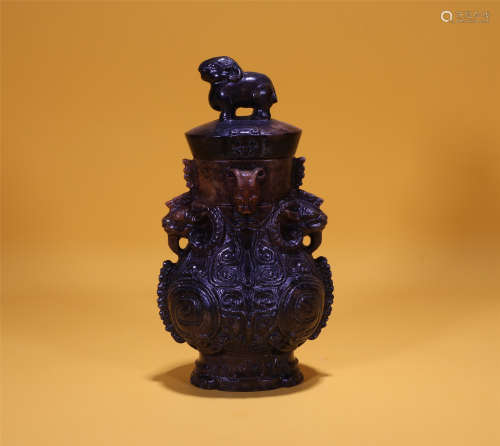 Jade bottle in Han Dynasty