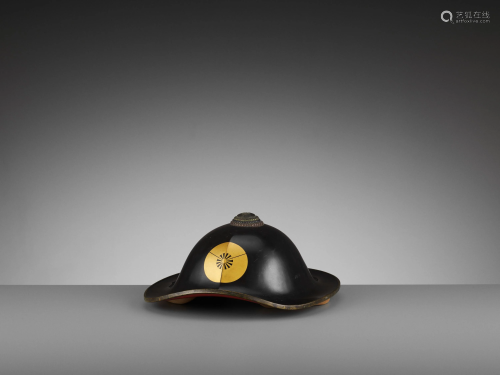 A LACQUERED JINGASA (WAR HAT)