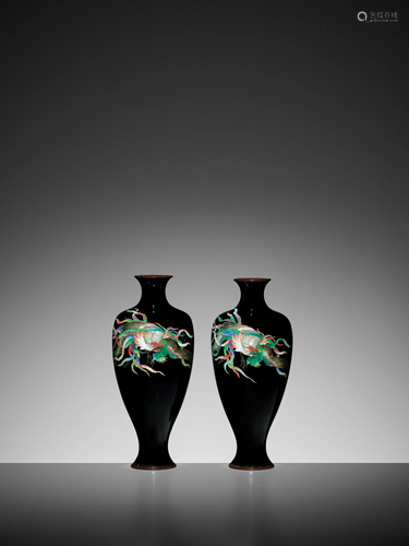 A PAIR OF CLOISONNE ENAMEL VASES WITH PHOENIXES