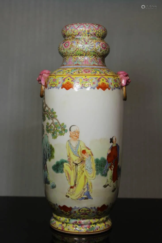 Chinese Famille Rose Porcelain Vase with Figural Scene