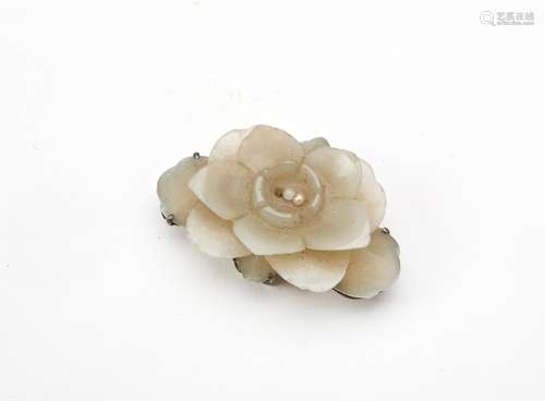 SILVER MOUNTED CARVED JADE FLOWER BROOCH LATE QING DYNASTY 4...