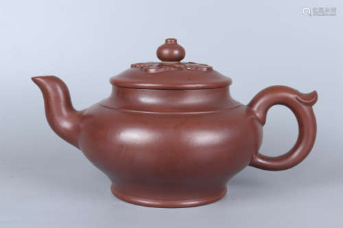 Dark-red Enameled Pottery