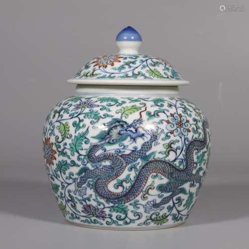 Clashing Color Cover Pot Wrapped with Chi Dragon and Branche...
