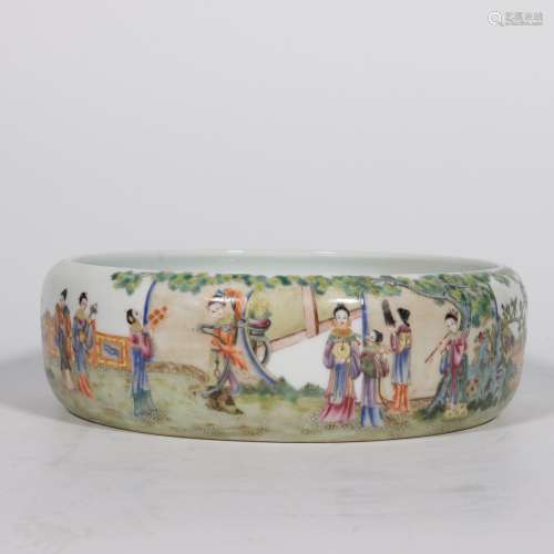 Famille Rose Character Pattern on the Pot of the Qing Qian L...