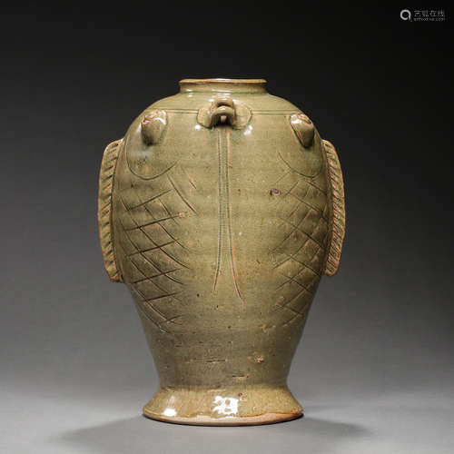 CHINESE TANG DYNASTY YUE WARE CELADON DOUBLE FISHES SHAPED V...