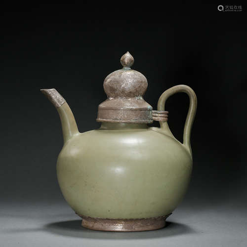 YUE WARE CELADON HOLDING POT WITH SILVER LID, CHINESE NORTHE...