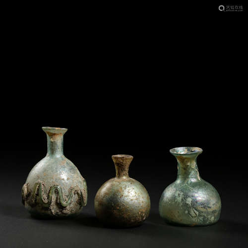 A SET OF COLORED GLASS VASES, TANG DYNASTY, CHINA