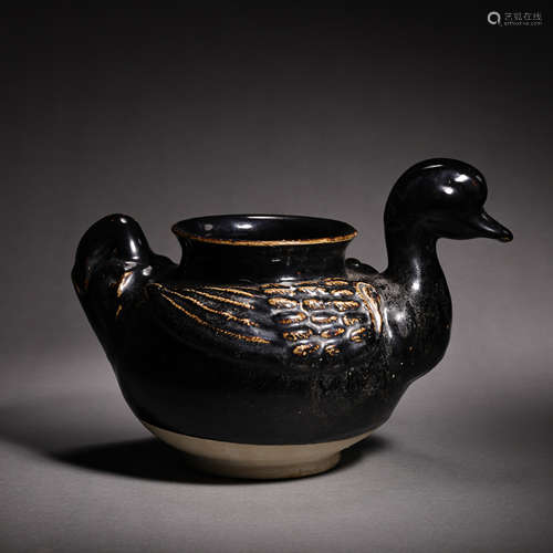 CIZHOU WARE BLACK GLAZED DUCK STATUE, NORTHERN SONG DYNASTY,...