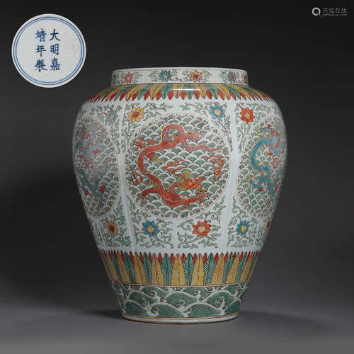 CHINESE DRAGON PATTERNED BIG JAR, JIAJING PERIOD, MING DYNAS...