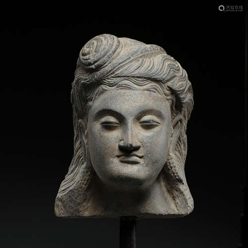 PERSIAN CULTURE STONE CARVED LADY HEAD STATUE