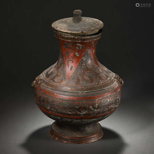 CHINESE LACQUERWARE POT, HAN DYNASTY