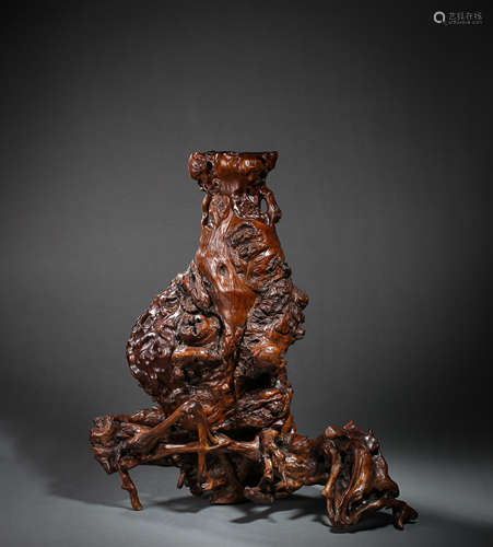 BOXWOOD ROOT CARVING, QING DYNASTY, CHINA