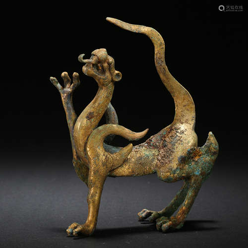 CHINESE TANG DYNASTY GILT BRONZE DRAGON