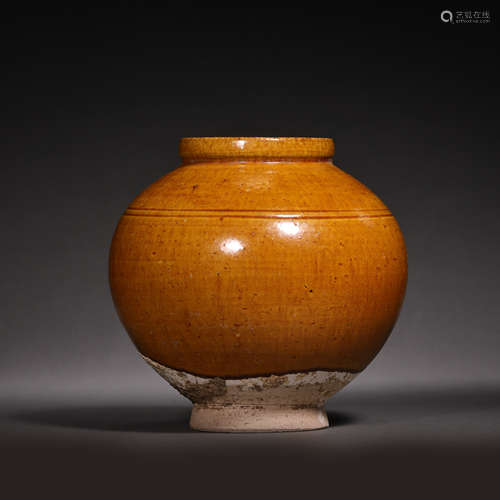 CHINESE LIAO DYNASTY YELLOW GLAZED JAR