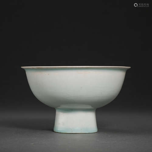 CELADON HIGH FOOTED BOWL FROM HUTIAN WARE, SOUTHERN SONG DYN...