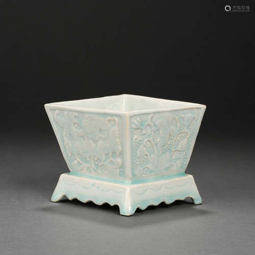 CHINESE HUTIAN WARE CELADON INSCRIBED FLOWER PATTERN SQUARE ...