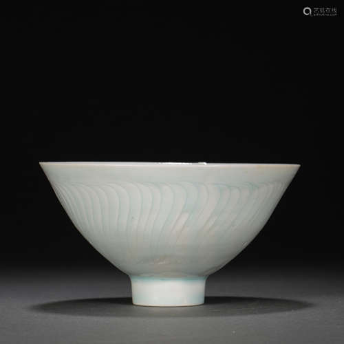 CHINESE SOUTHERN SONG DYNASTY HUTIAN WARE CELADON BOWL WITH ...