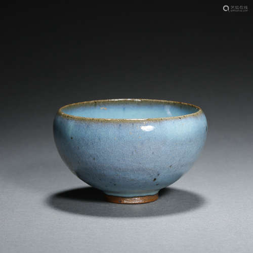 CHINESE JUN WARE SKY BLUE GLAZED BOWL, NORTHERN SONG DYNASTY