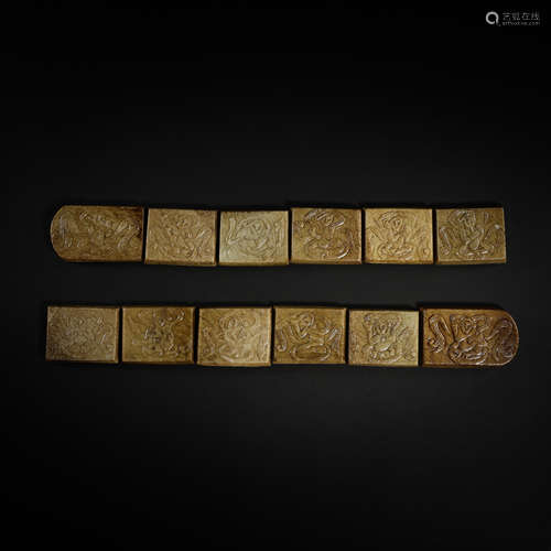 A SET OF HETIAN JADE BELT PLATES, LIAO DYNASTY, CHINA