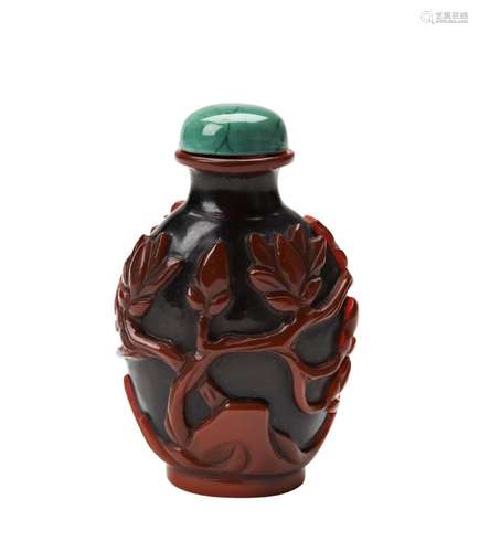 PEKING GLASS RED OVERLAY SNUFF BOTTLE QING DYNASTY, 19TH CEN...