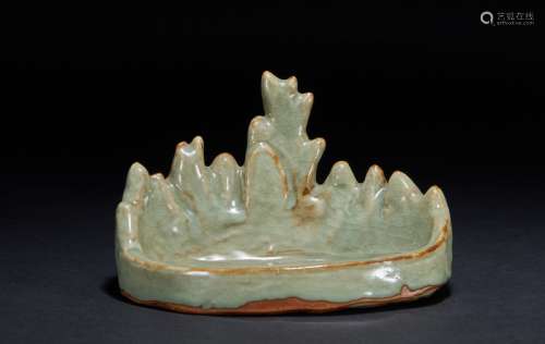 Celadon Penholder Qing Dynasty