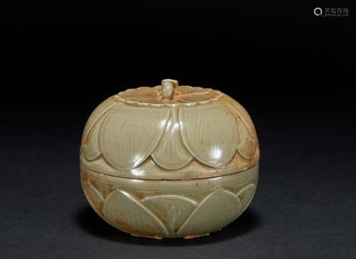 Celadon lotus leaf cover bowl Song dynasty